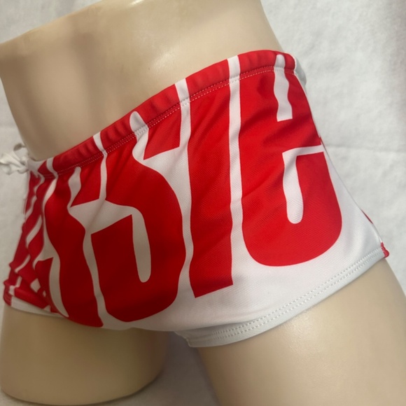 Aussiebum Square Cut Swimsuit XL Gently worn 80% nylon/20% spandex Fully lined - Picture 2 of 6